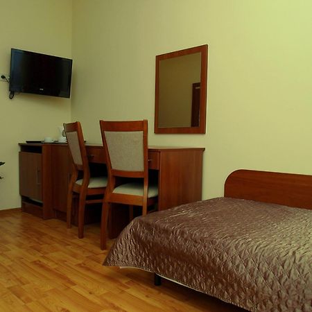 Osrodek Scsk Optima Aparthotel Krakow Room photo